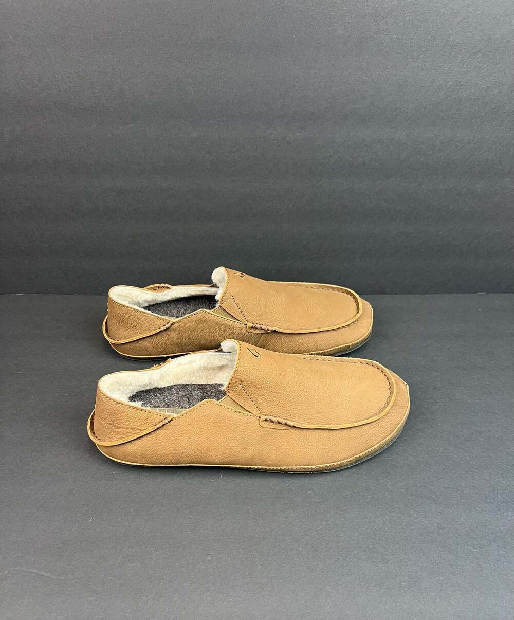 OluKai Moloa Men's Leather Shearling Lined Slippers US 11 Euro 44